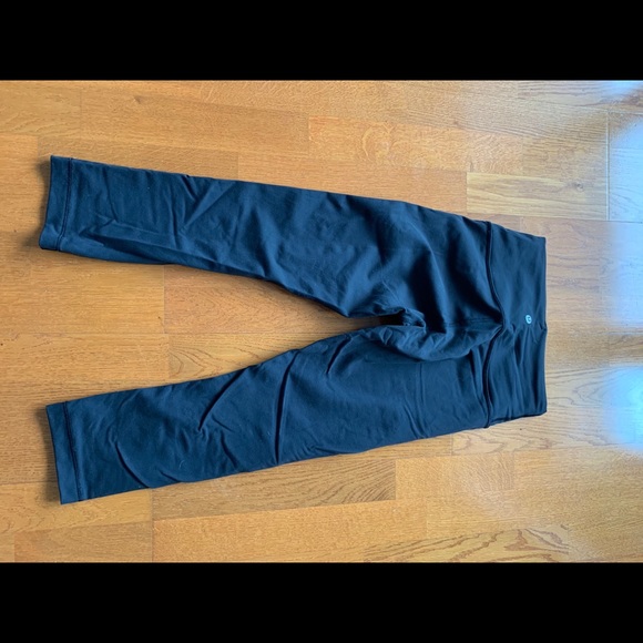 Wunder Under High Rise Crop 21” Full On Luxtreme - Picture 3 of 4